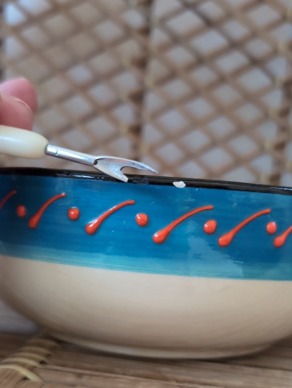 El Poyeton Hand-Painted Ceramic Decorative Bowl - Cream & Blue Multicolor - Picture 11 of 12